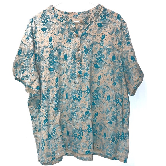 Liz Claiborne Tops - Liz Claiborne top beige/teal floral print plus size 3X